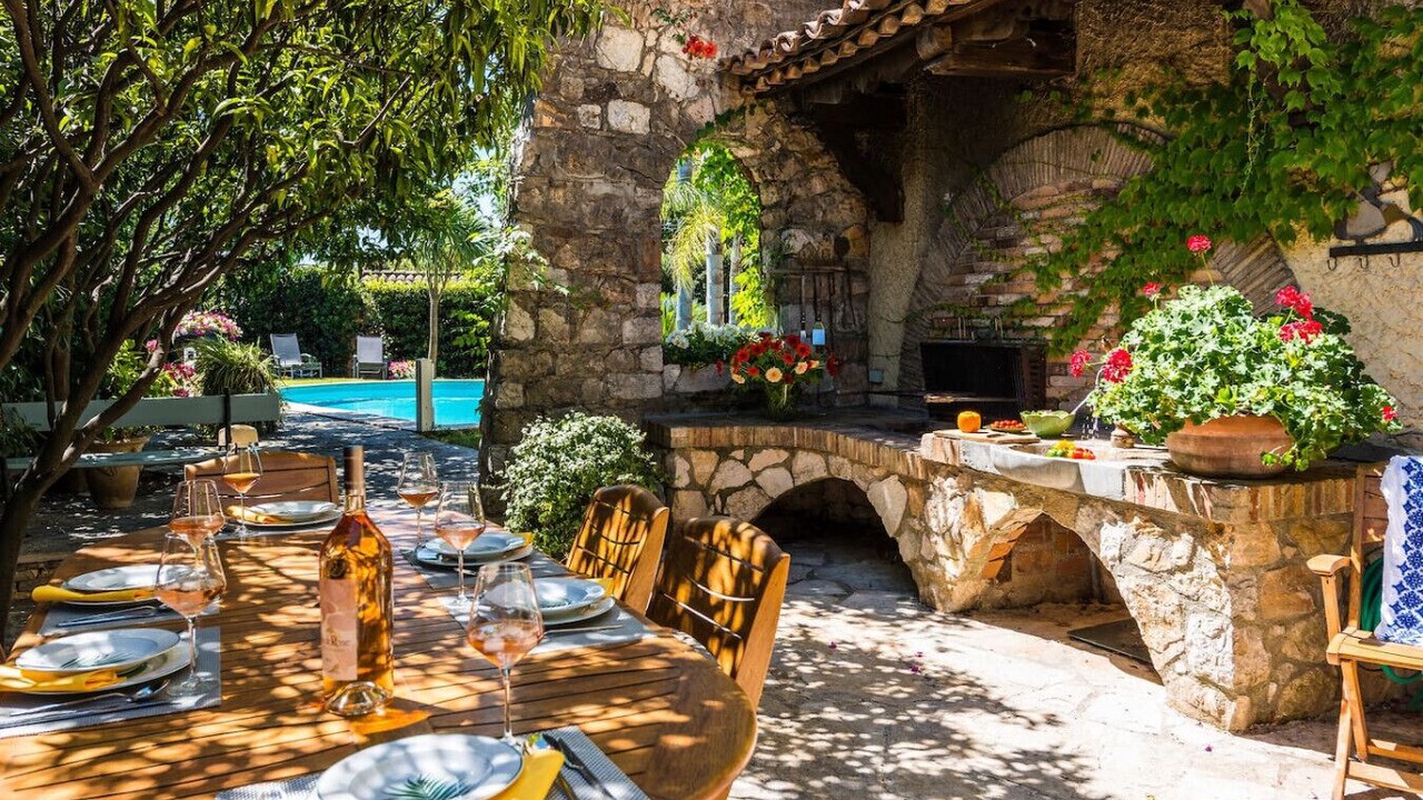 Photo of Others in Antibes