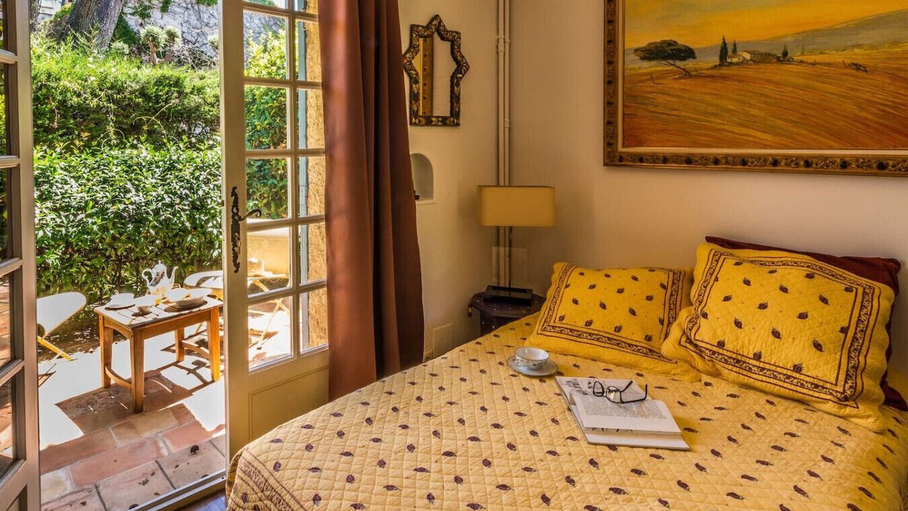 Photo of Others in Antibes