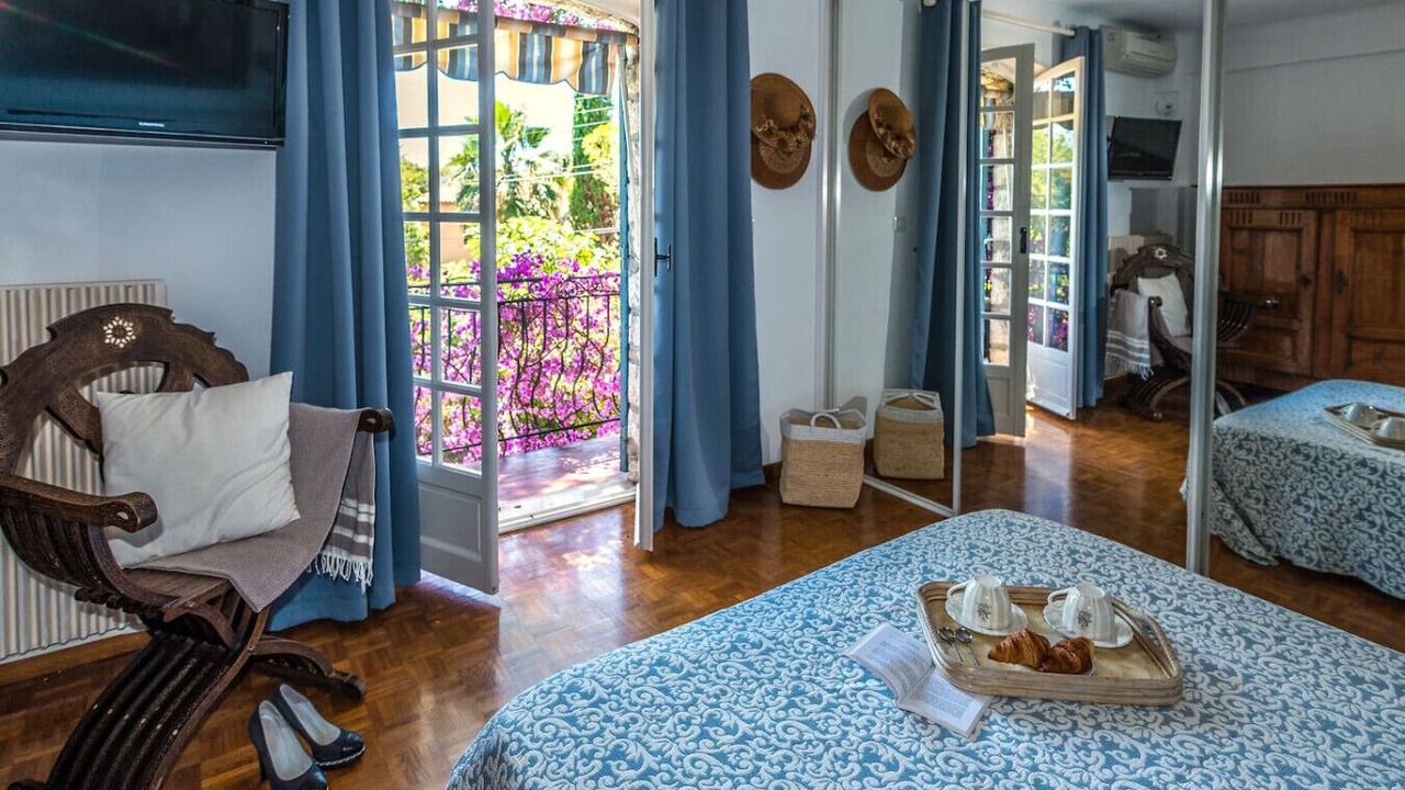 Photo of Others in Antibes