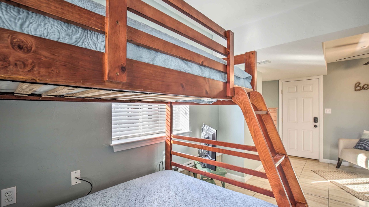 Photo of Bedroom in York Beach