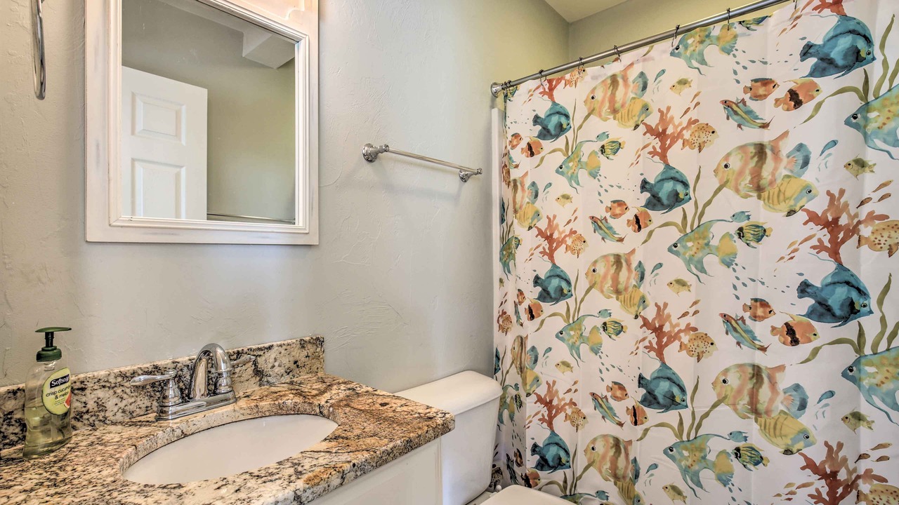 Photo of Bathroom in York Beach