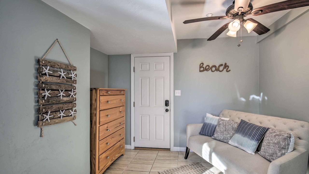 Photo of Livingroom in York Beach