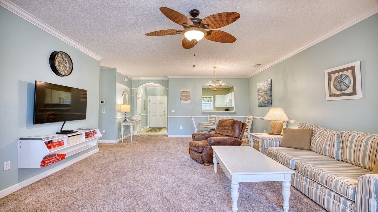 Photo of Livingroom in North Myrtle Beach