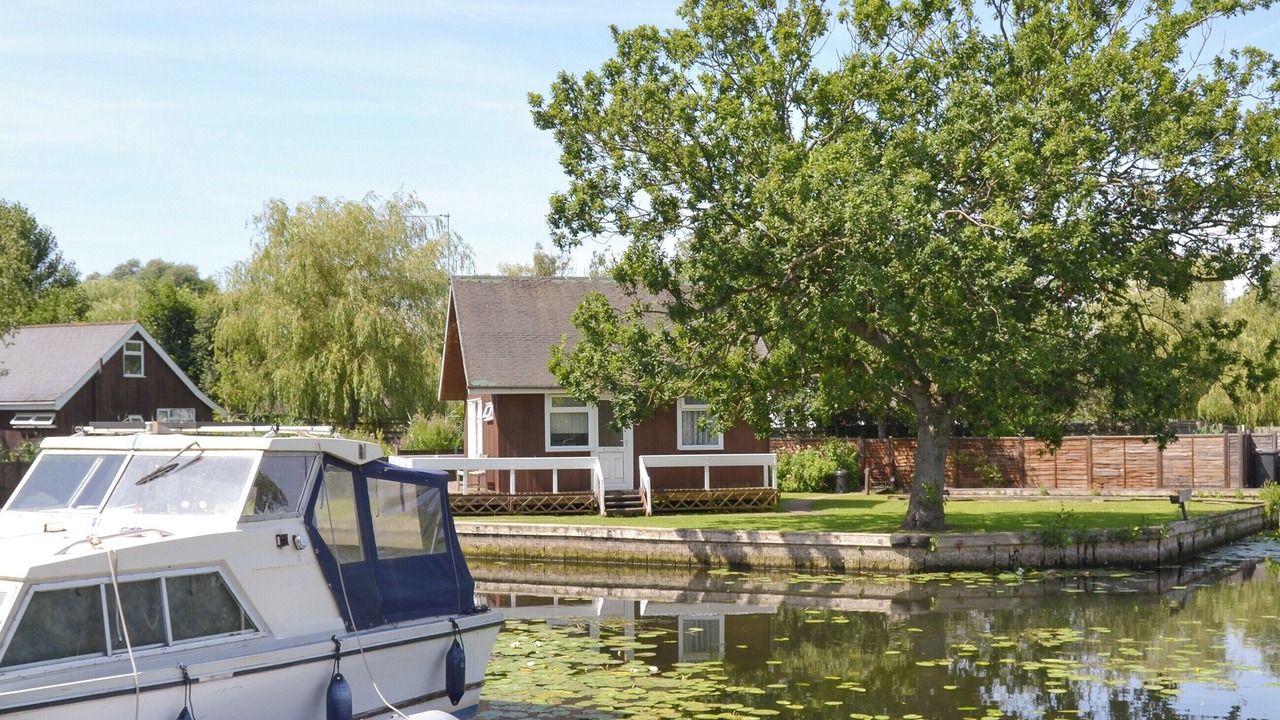 Photo of Others in Horning