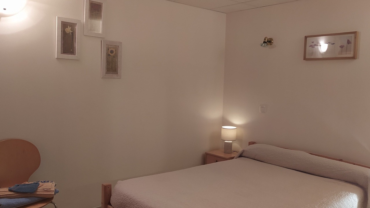 Photo of Bedroom in Lachapelle-sous-Aubenas