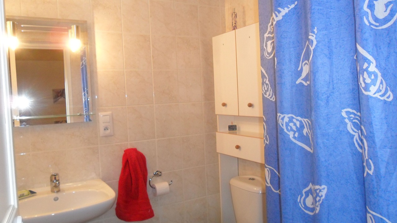 Photo of Bathroom in Lachapelle-sous-Aubenas