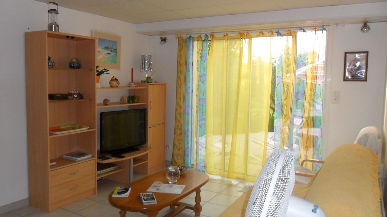 Photo of Livingroom in Lachapelle-sous-Aubenas