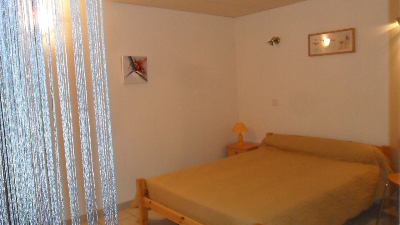Photo of Bedroom in Lachapelle-sous-Aubenas