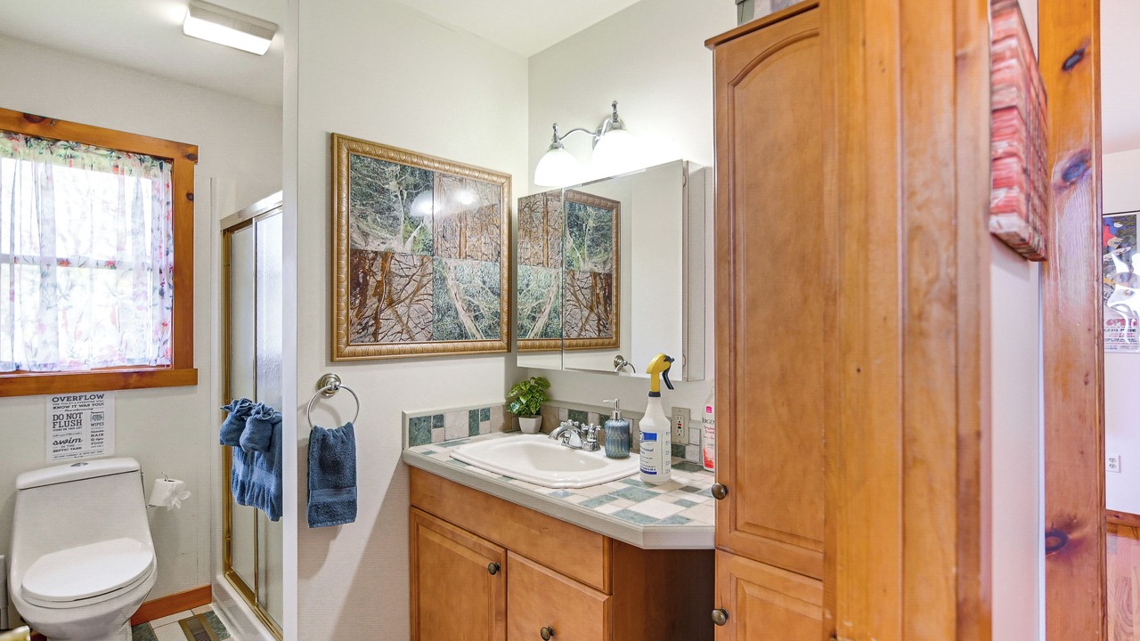 Photo of Bathroom in Mountain Base