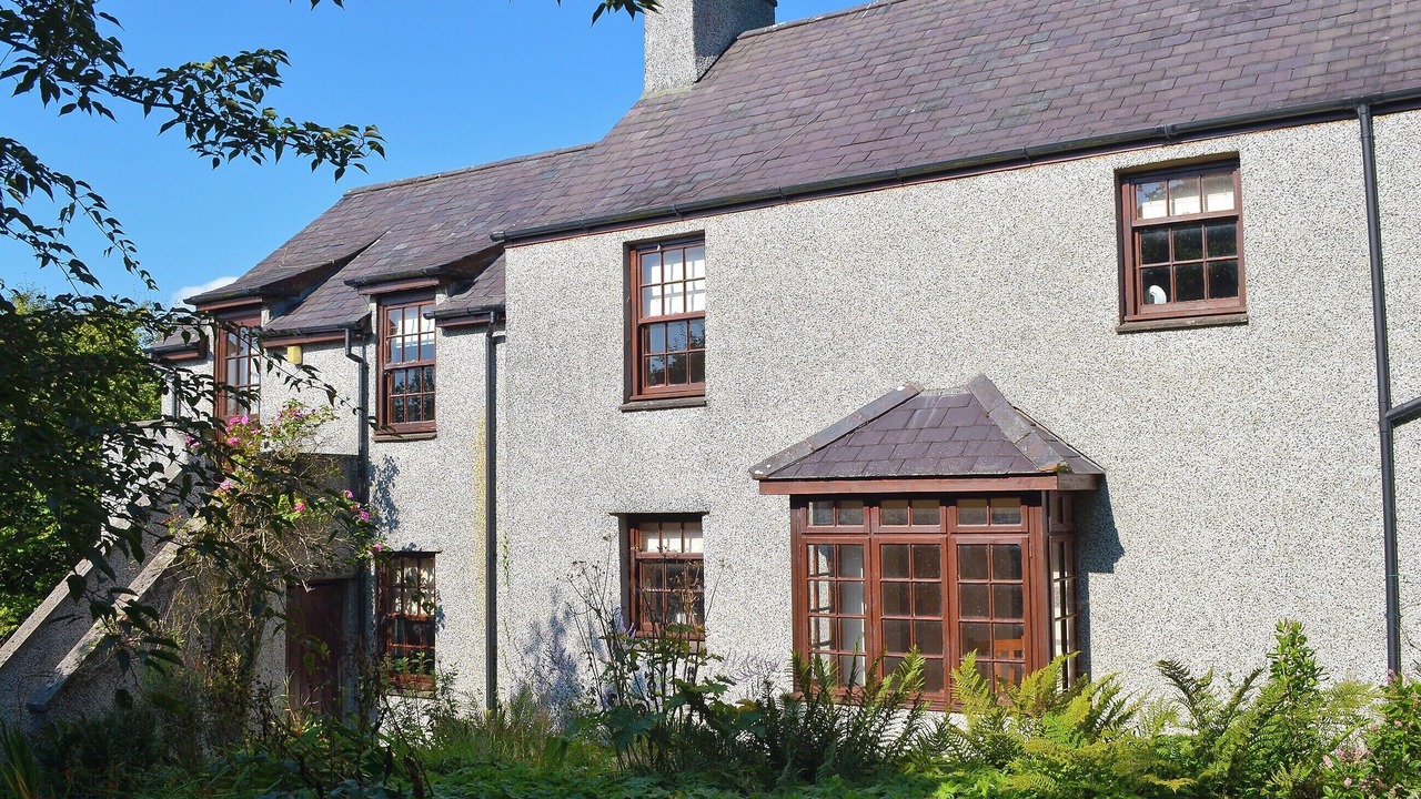 Photo of Outdoor in Dwyran