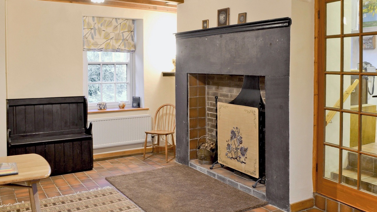 Photo of Bedroom in Dwyran