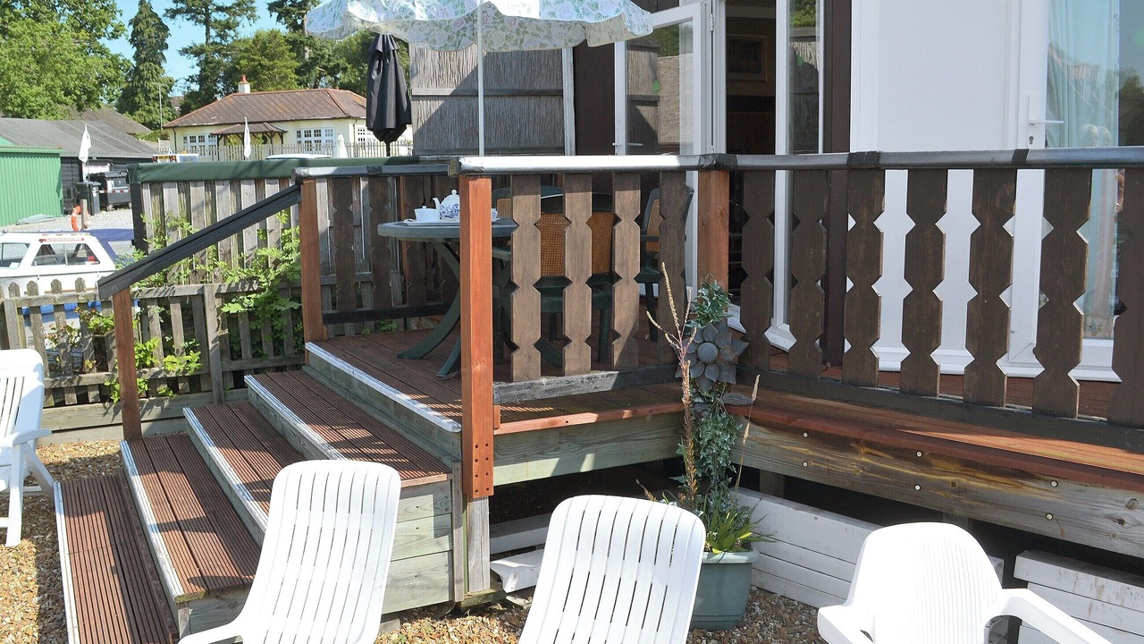 Photo of Others in Horning