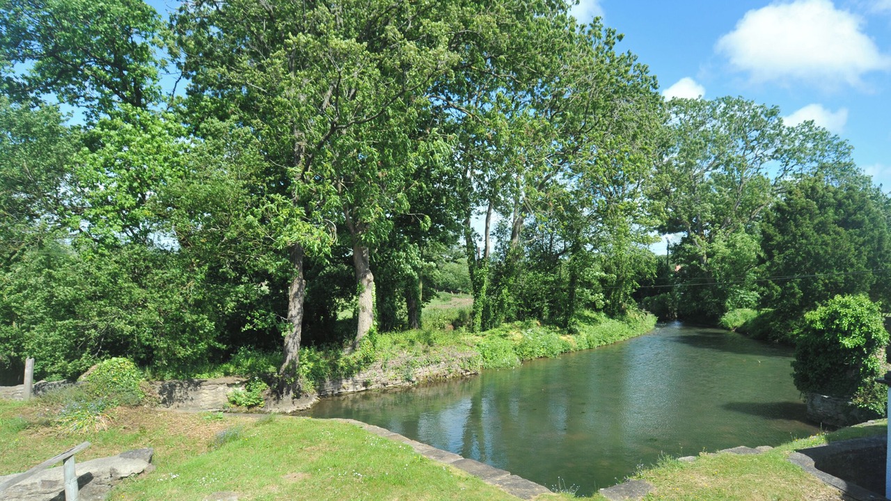 Photo of Others in Winscombe