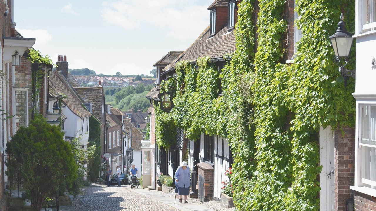 Photo of Others in Rye Foreign