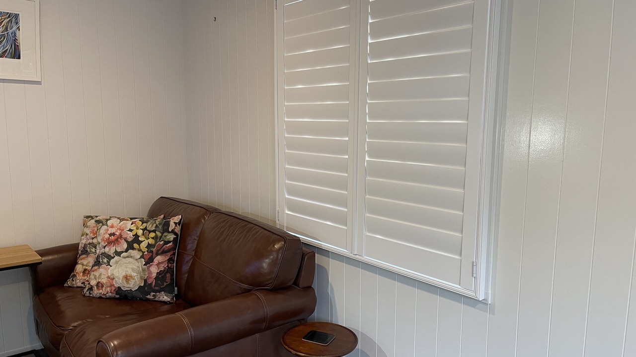 Photo of Livingroom in Piha