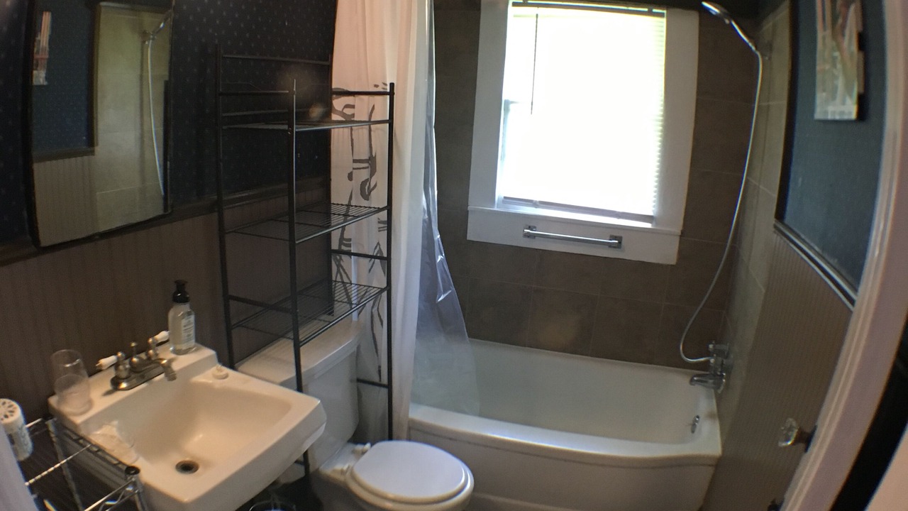 Photo of Bathroom in Natchez