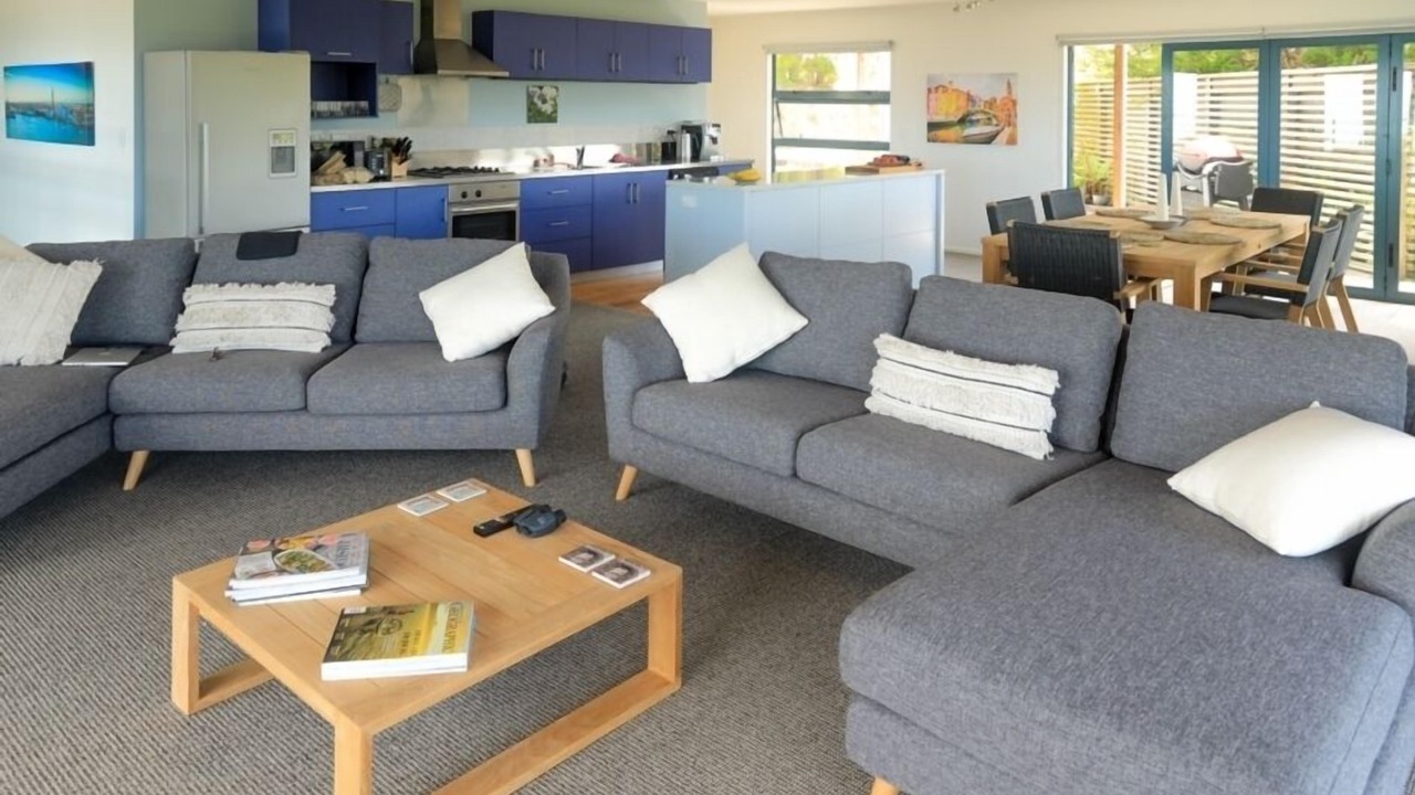 Photo of Others in Ngaio Bay