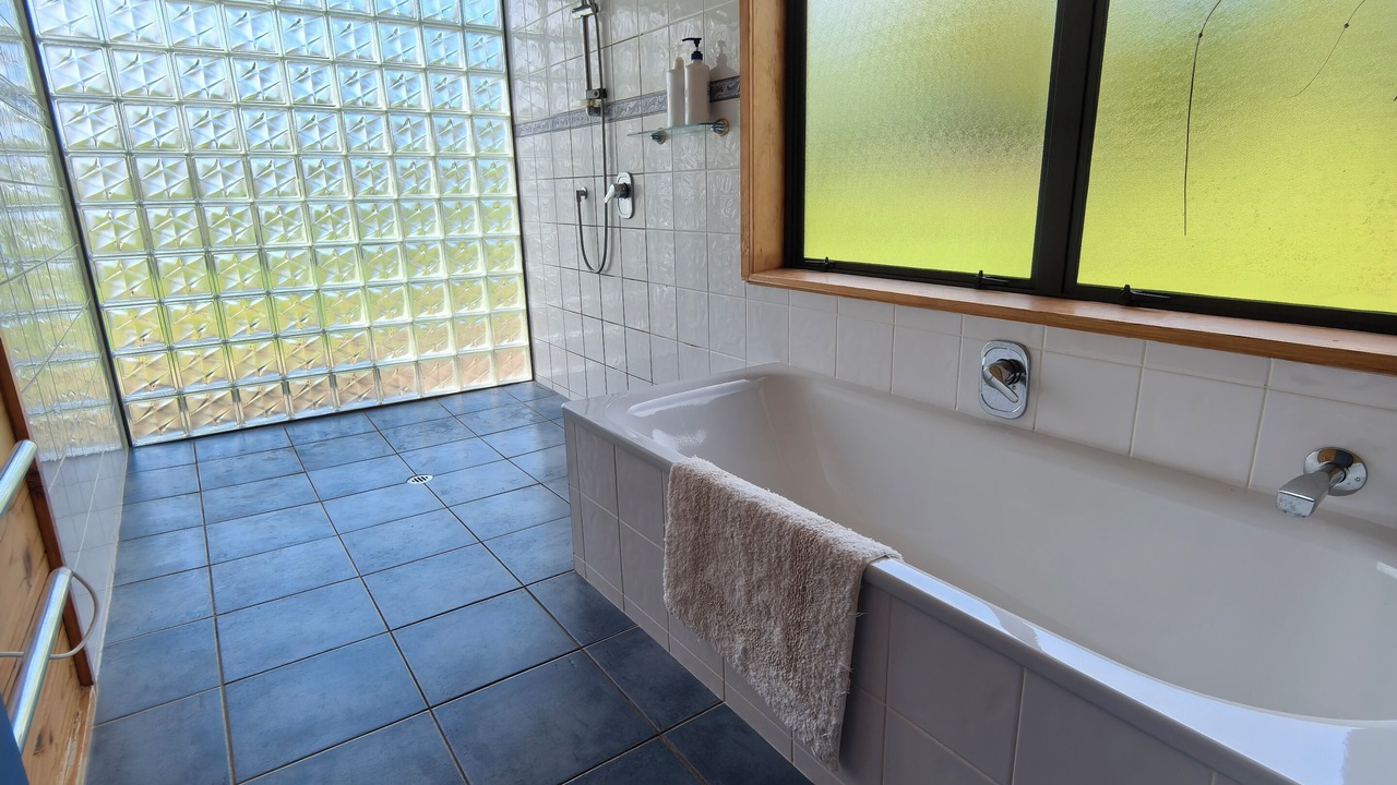 Photo of Bathroom in Bombay