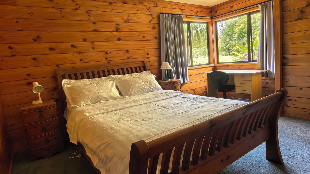 Photo of Bedroom in Bombay