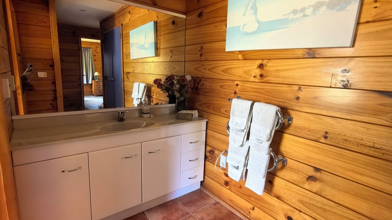 Photo of Bathroom in Bombay