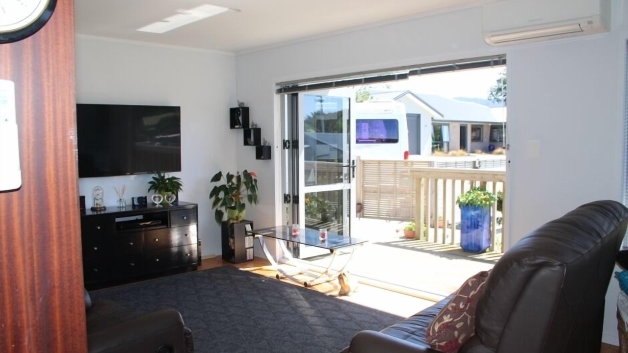 Photo of Livingroom in Waihi