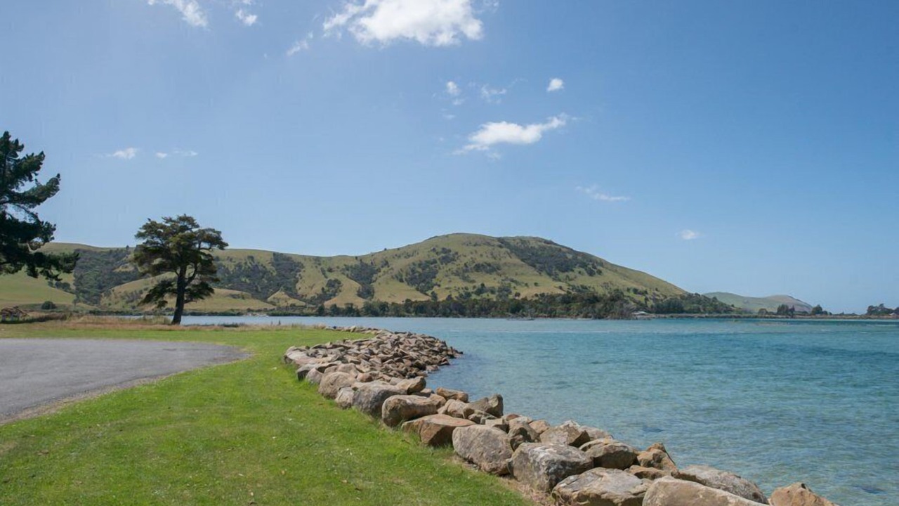 Photo of Others in Pounawea