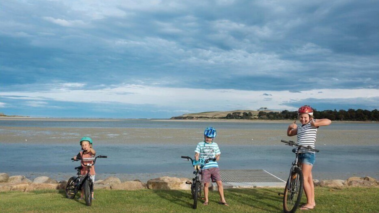 Photo of Others in Pounawea