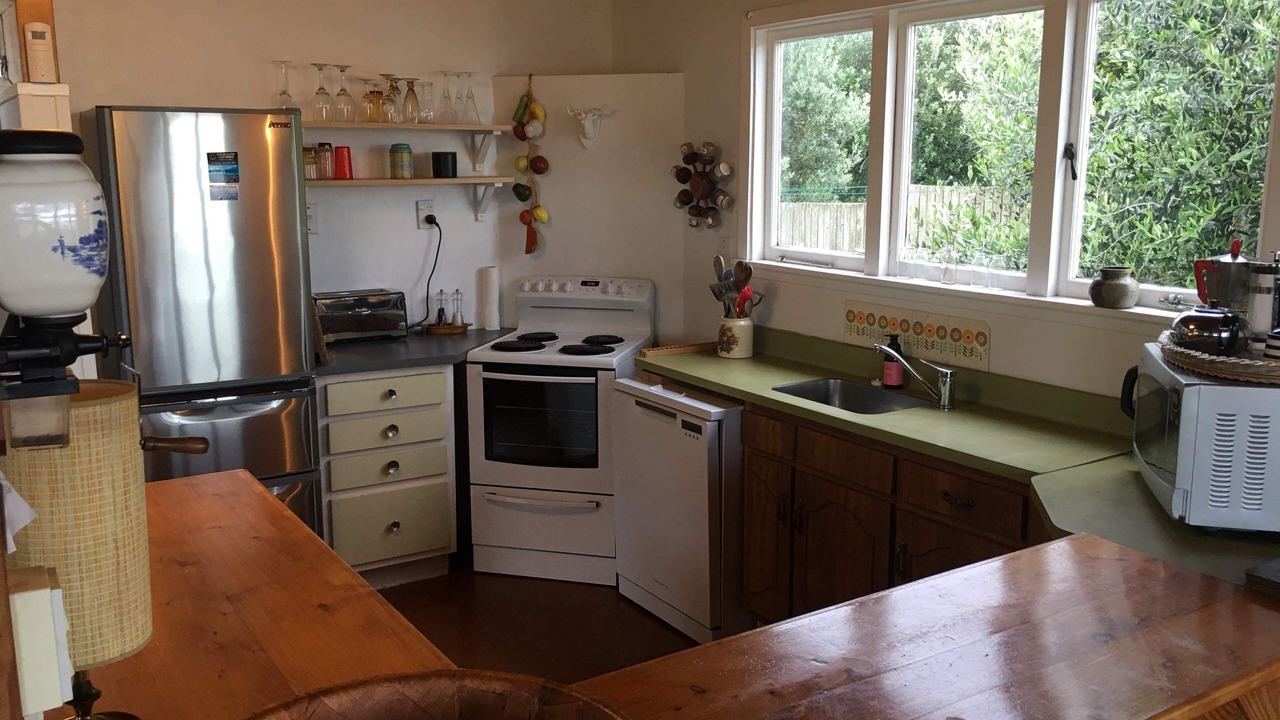 Photo of Kitchen in Pataua