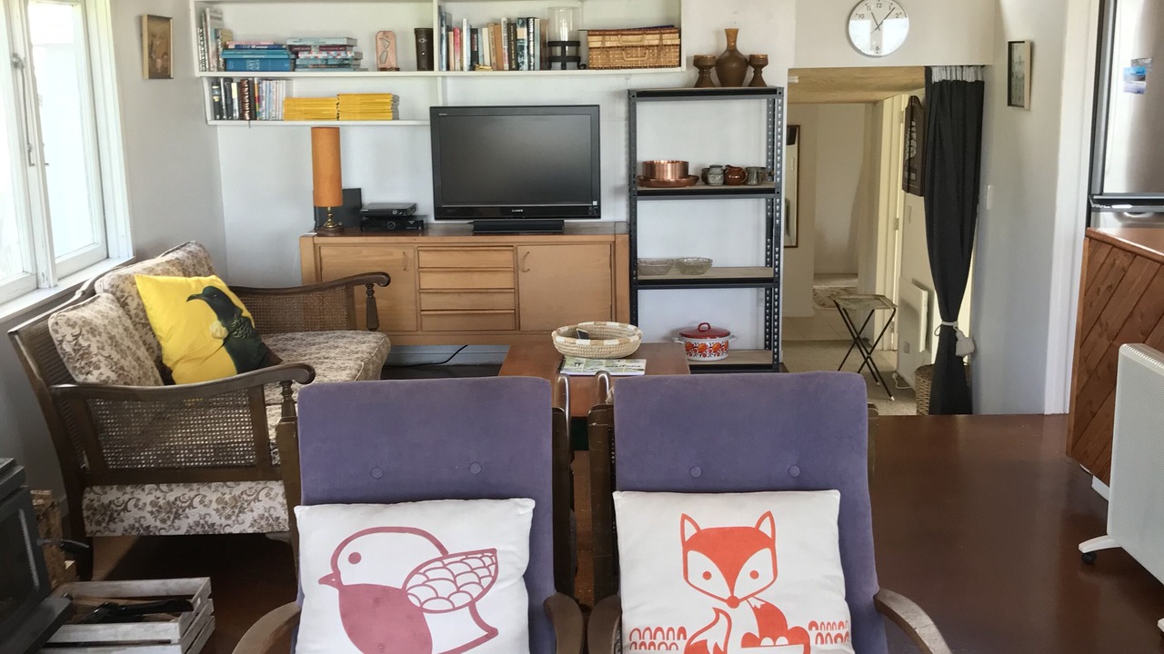 Photo of Livingroom in Pataua