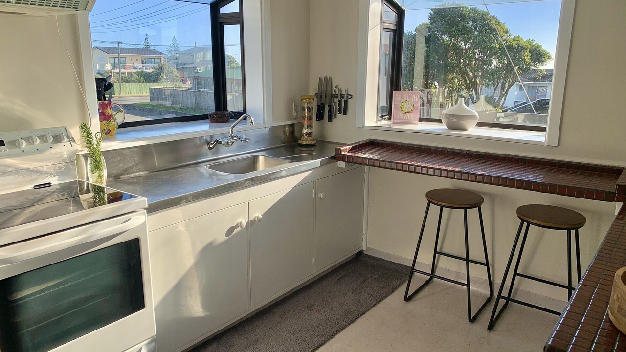 Photo of Kitchen in Otaki Beach