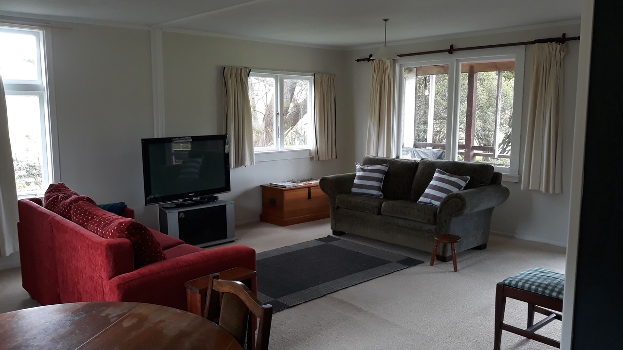 Photo of Livingroom in Wanstead