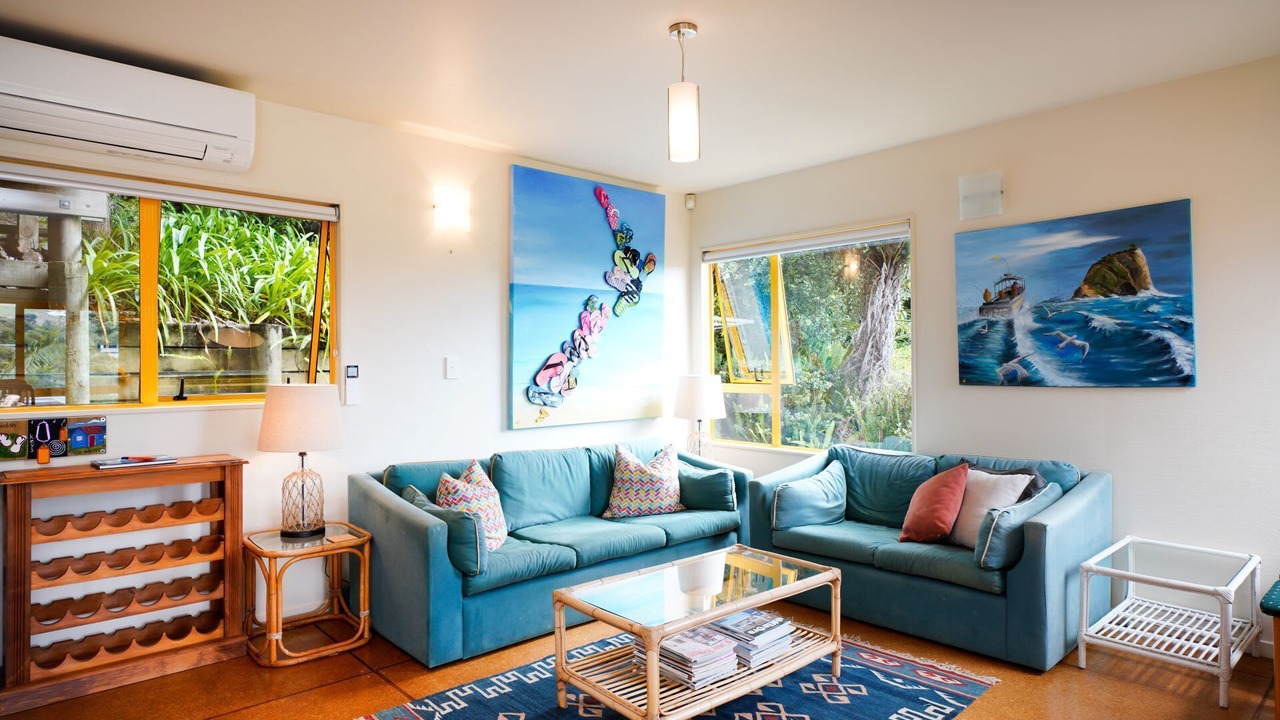 Photo of Livingroom in Palm Beach