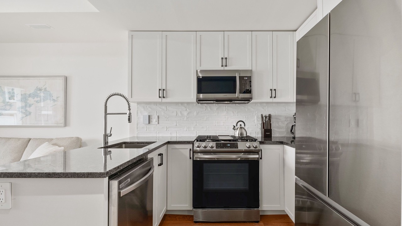 Photo of Kitchen in Muskoka Lakes