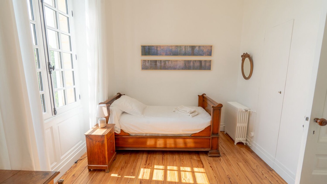 Photo of Bedroom in Haux