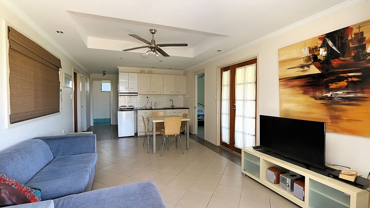 Photo of Livingroom in Elliott Heads