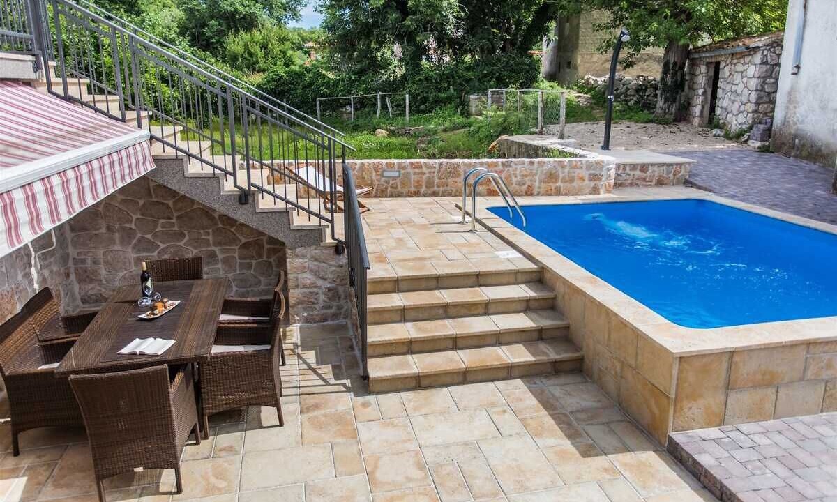 Photo of Outdoor in Klimno
