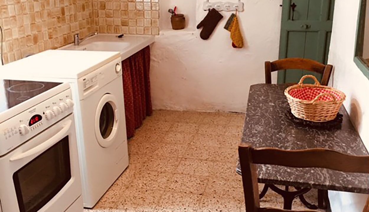 Photo of Kitchen in Malaucene