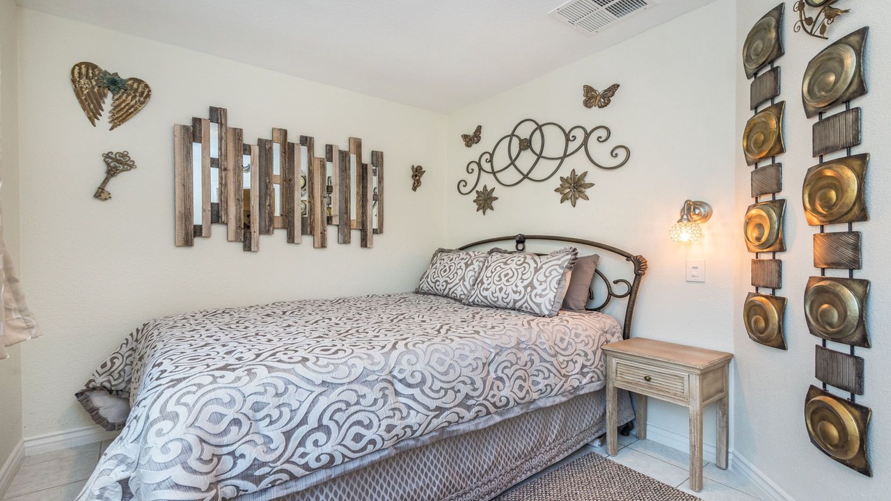 Photo of Bedroom in Paradise