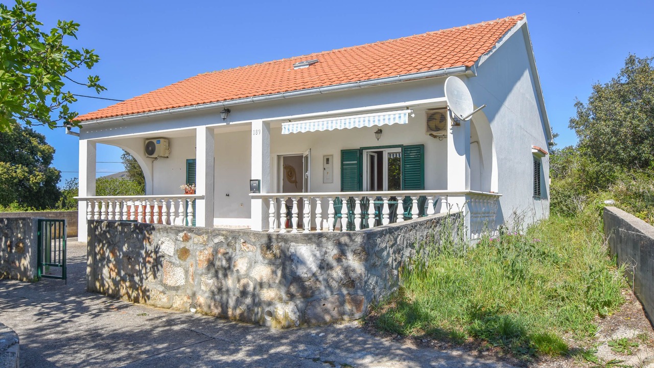 Photo of Outdoor in Olib