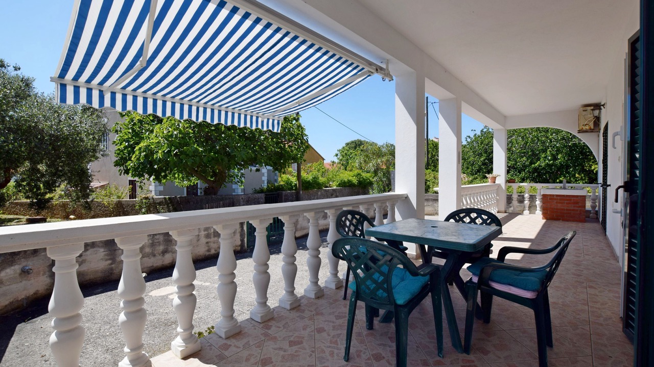 Photo of Outdoor in Olib
