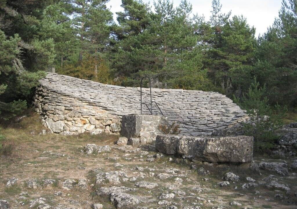 Photo of Others in Saint-Andre-de-Vezines