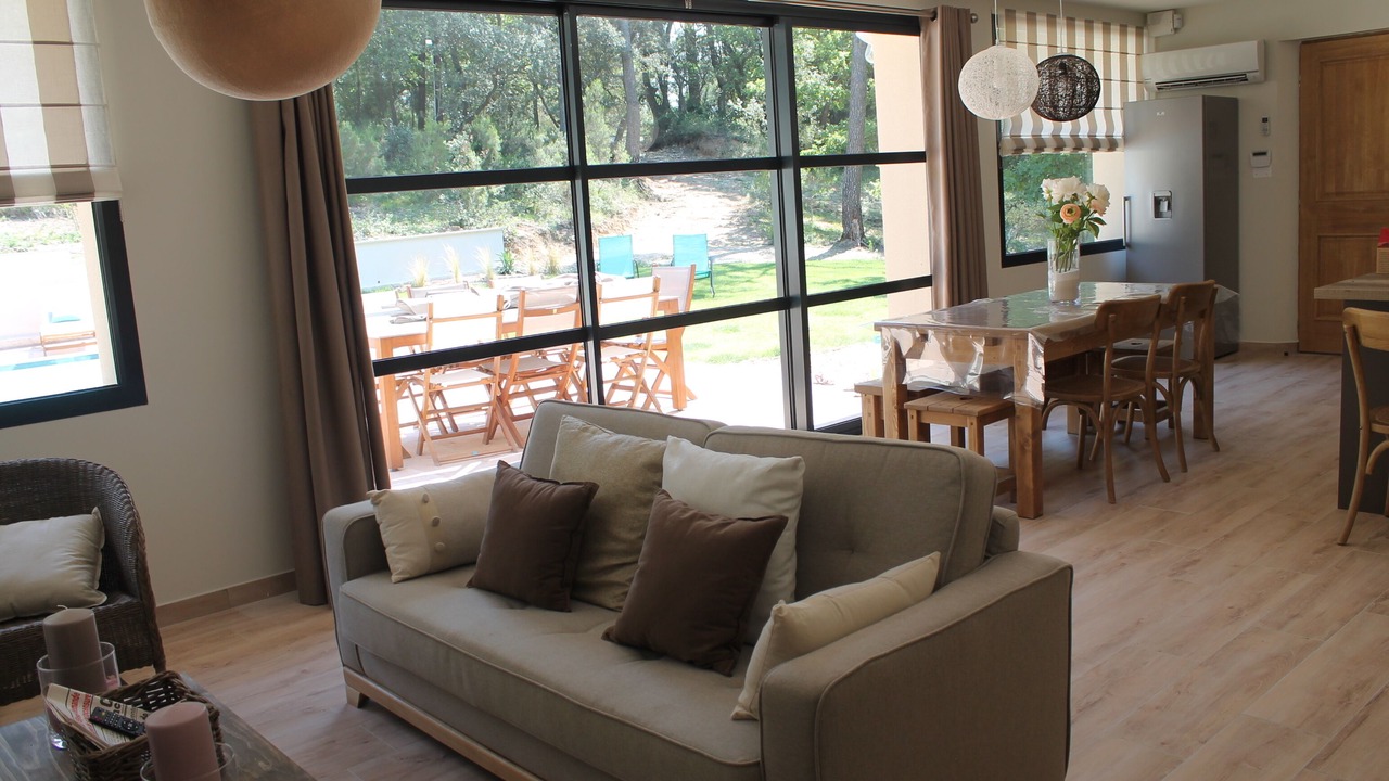Photo of Livingroom in Mornas