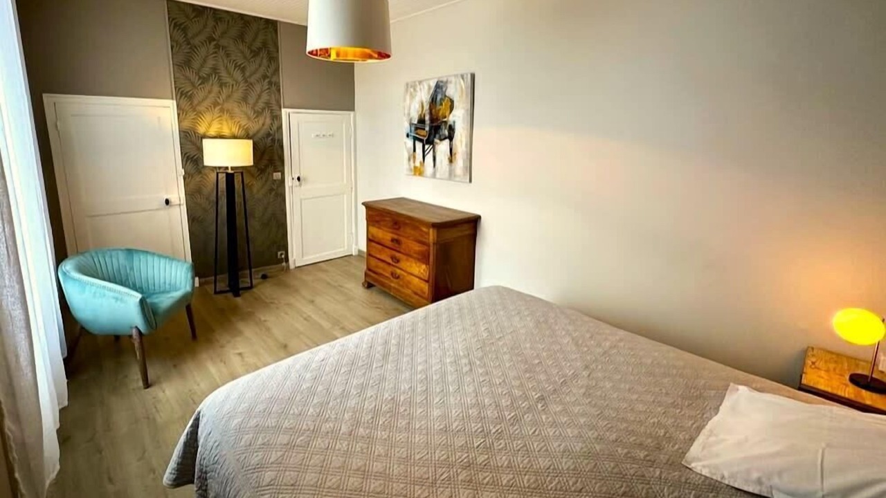 Photo of Bedroom in Avrille