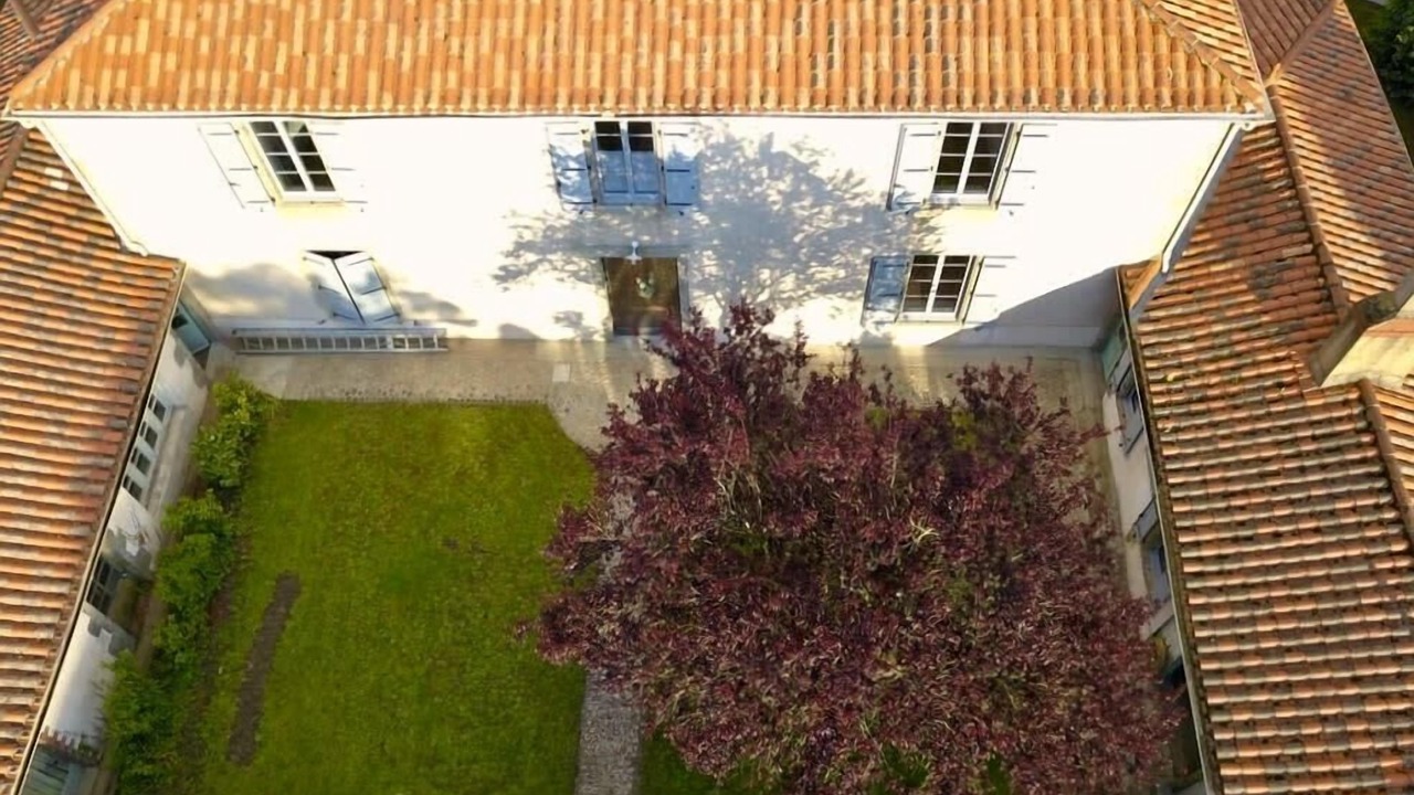 Photo of Outdoor in Avrille