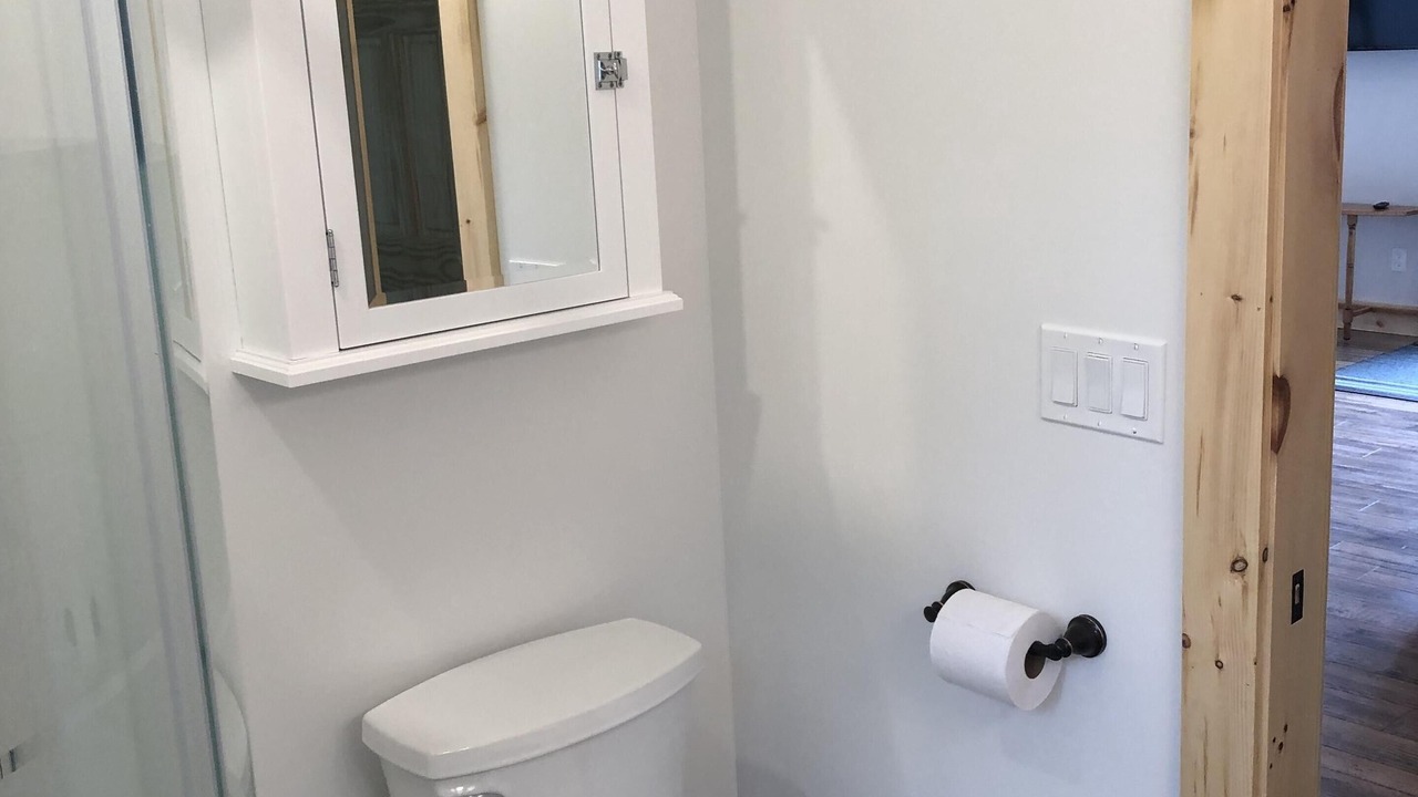 Photo of Bathroom in Tobermory