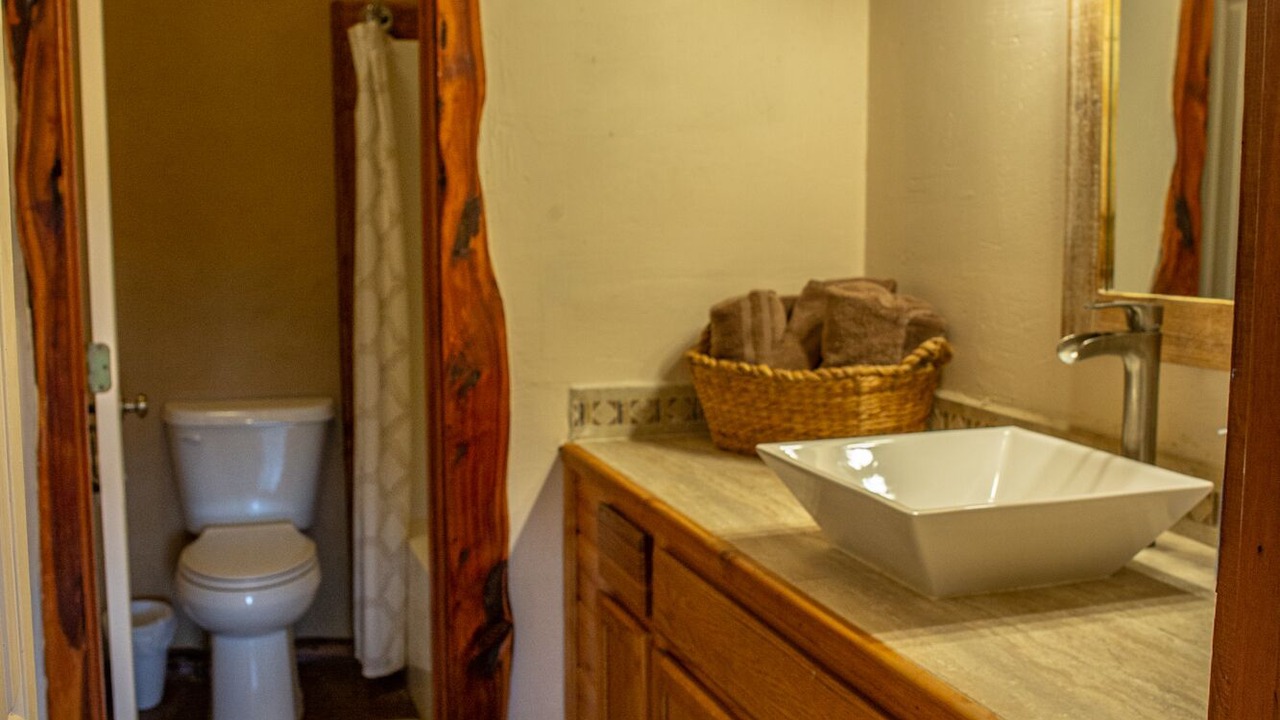 Photo of Bathroom in Uvalde