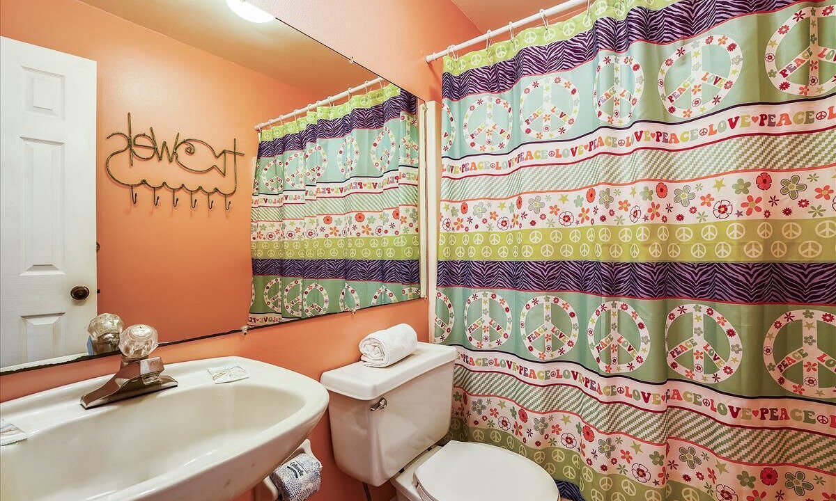 Photo of Bathroom in East End