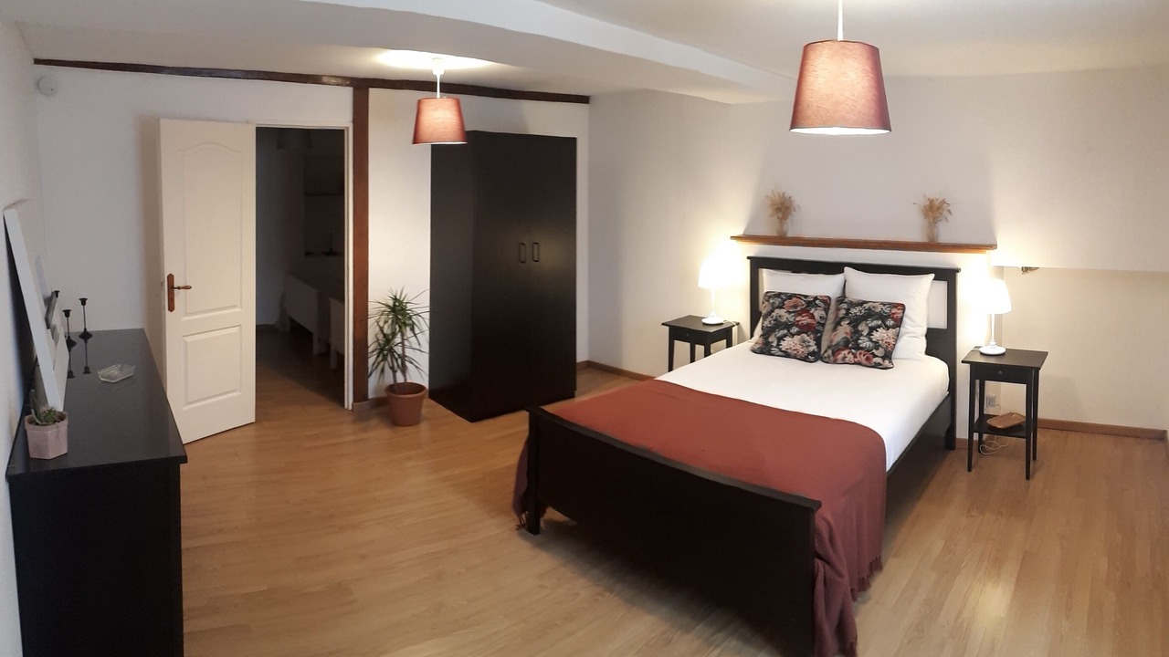 Photo of Bedroom in Vezelay