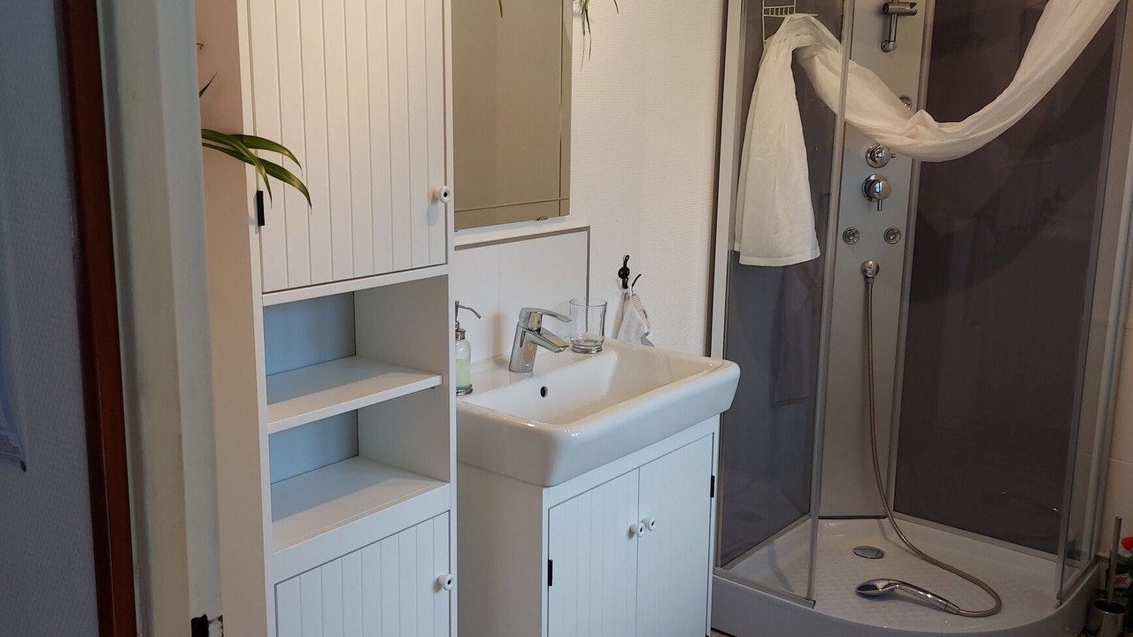 Photo of Bathroom in Vezelay