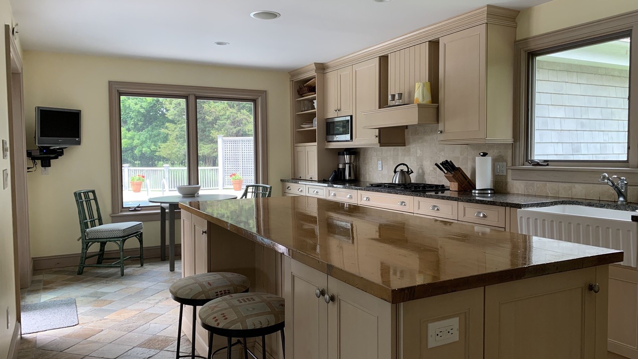 Photo of Kitchen in Quogue